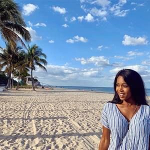 Meet your Posher, Jessica